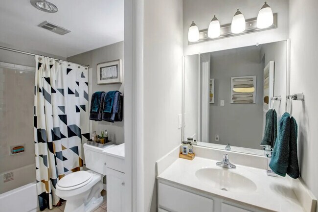 Photo - 8511 Bauer Dr Unit West Springfield 8511 T3