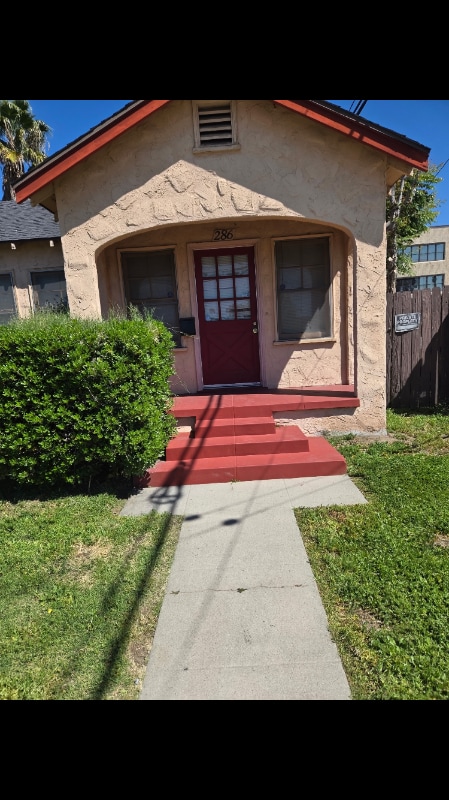 Photo - 286 E 21st St