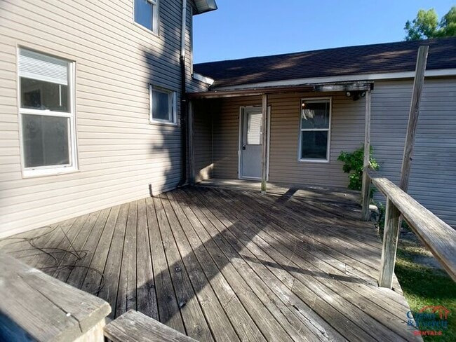 Spacious 3 Bedroom House in Niles