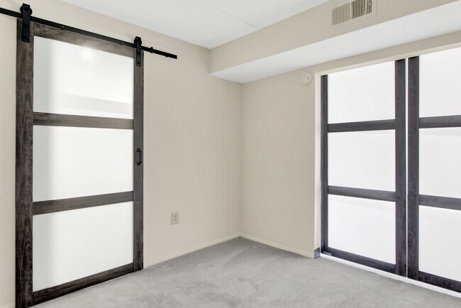 Fully Reno One Bedroom