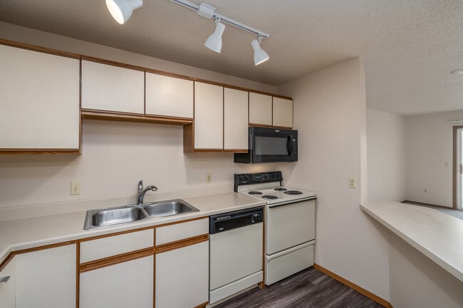 Bennington Hill Apartments