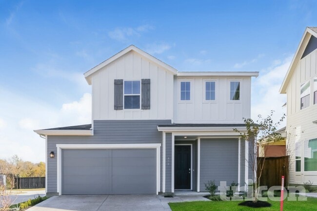 Building Photo - 858 Plum Ln