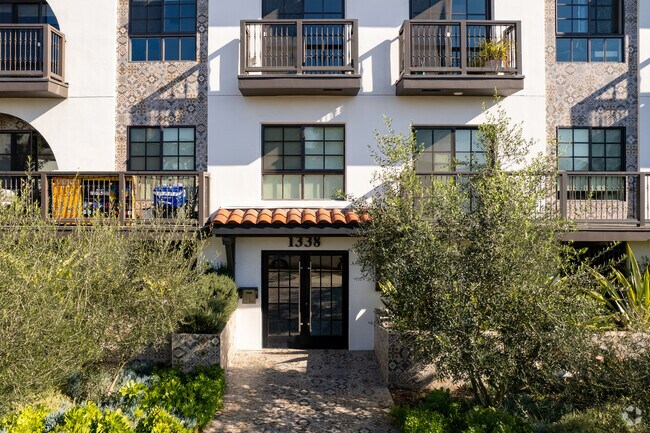 Photo - Formosa Fountain by Wiseman