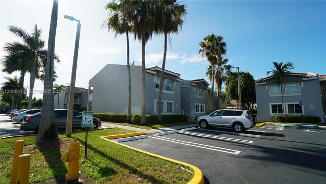 Photo - 4752 NW 114th Ave Unit 202