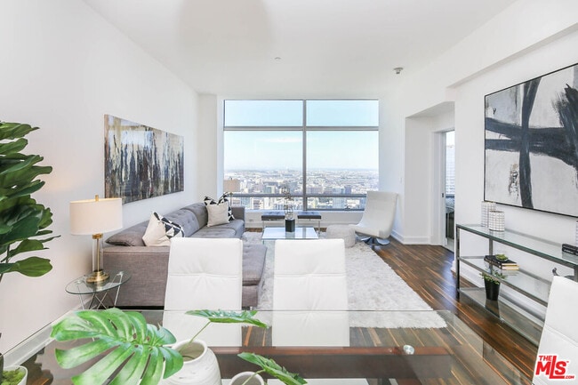 Building Photo - 900 W Olympic Blvd Unit 31E