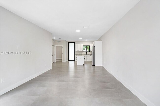 Photo - 4309 E 8th Ct Unit A