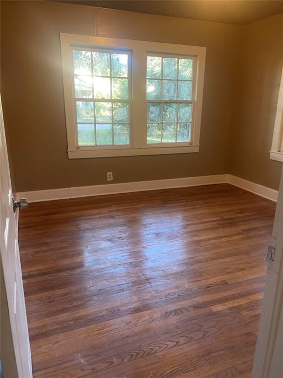 Photo - 615 Mohawk St