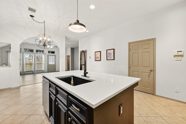 Photo - 2826 Lakecrest Forest Dr