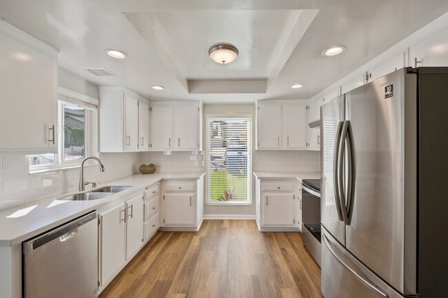 Photo - 1909 Harriman Ln Unidad 1