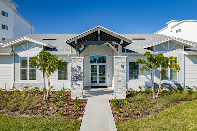 5115 Spanish Harbor Dr Wildwood, FL 34785 - Sundance Trails Apartments