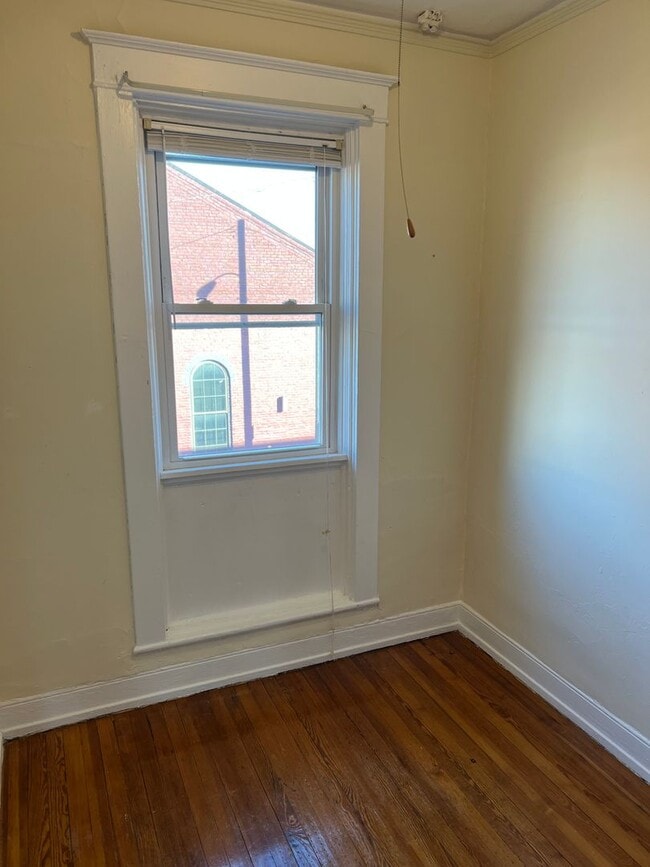 Photo - 117 S Stafford Ave Unit Apt #2nd Fl A