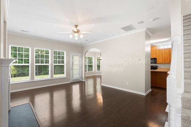Photo - 1141 Hammond Dr