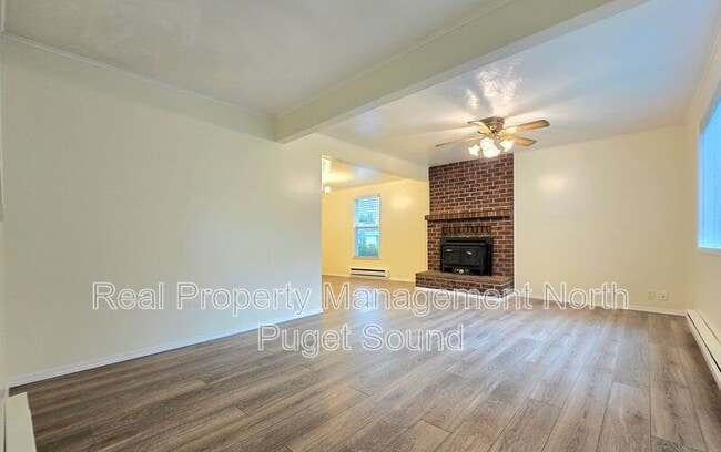 Photo - 1626 Rainier Ave