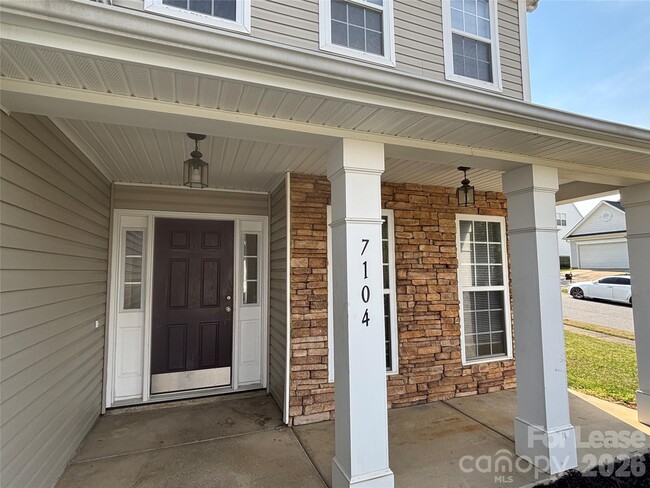 Photo - 7104 Smithton Ln