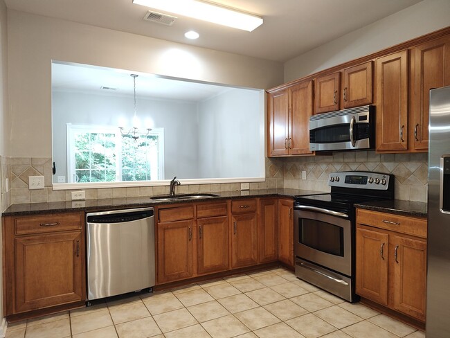 Photo - 8952 Kirkley View Ct