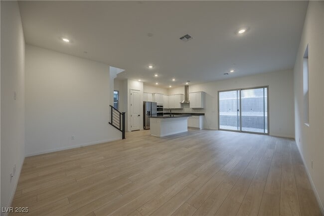 Photo - 119 Silver Run Ln