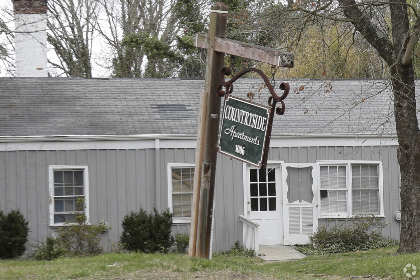 Photo - Countryside Apartments