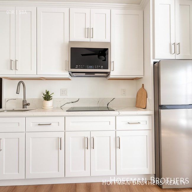 Building Photo - 4227 Leimert Blvd Unit 4