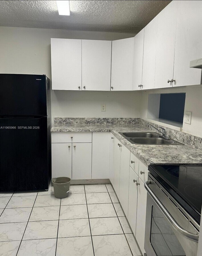 Photo - 8500 SW 133rd Avenue Rd Unidad 121