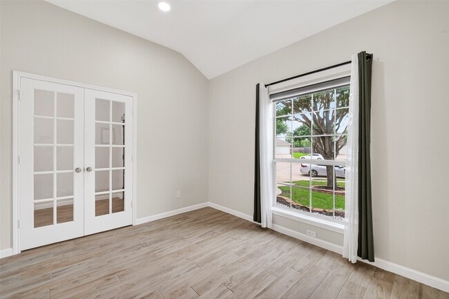Building Photo - 1814 Midnight Ln