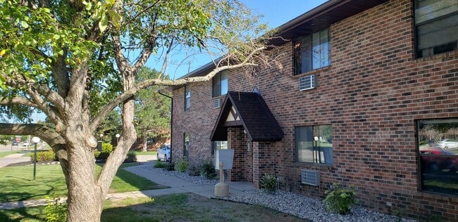 Fairway Apartments