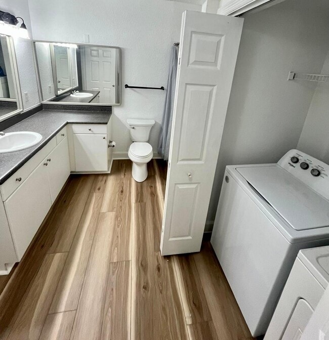 Photo - 304 E South St Unidad 304 E South St, apt 4027