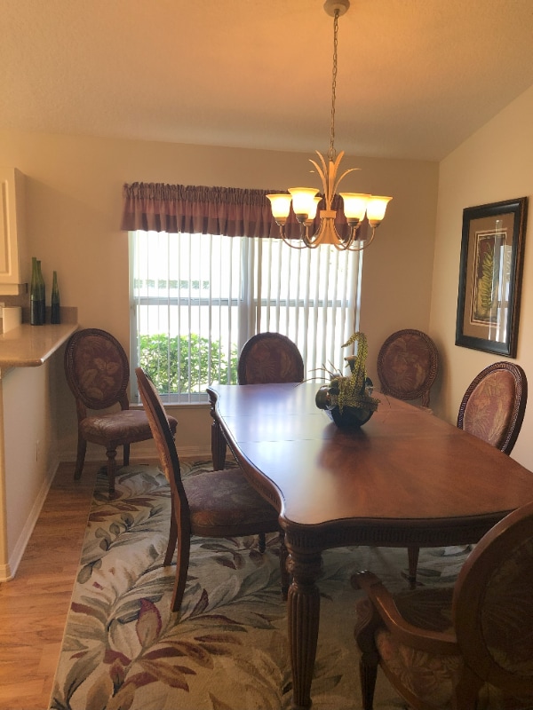 2452 Addington Cir