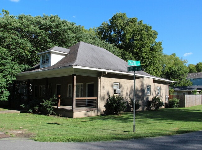 Photo - 2 Bedroom / 2 Bath Apartment with w/d hookups in East Nashville!