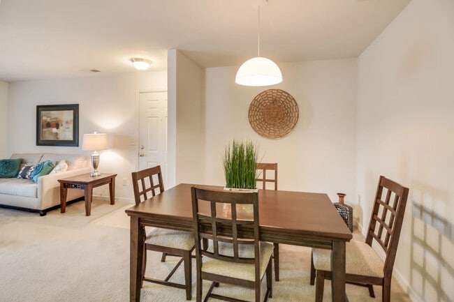 Creekpointe Apartments