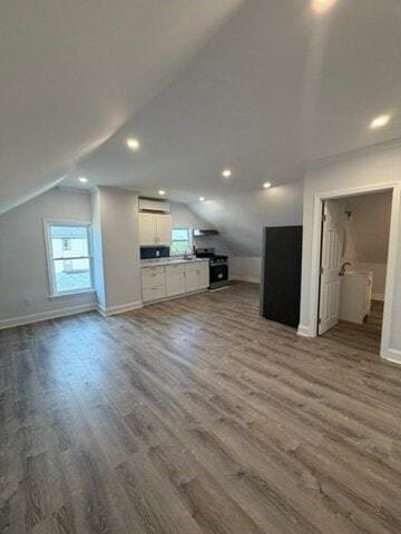 Building Photo - 220 5th St Unit 3