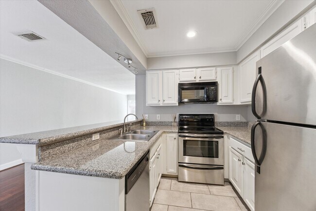2501 Bering Dr Unit 5