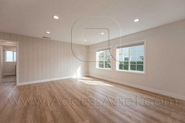 Photo - Spacious 4 Bed/2 Bath Home With EV Charger In Torrance!