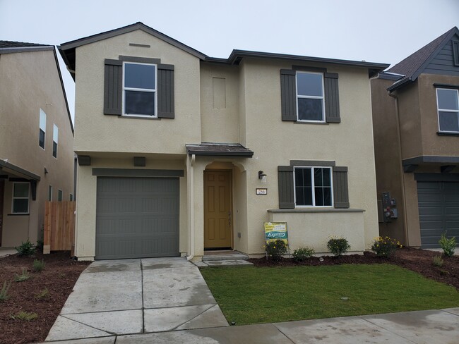 Photo - 256 Shafer Ave House