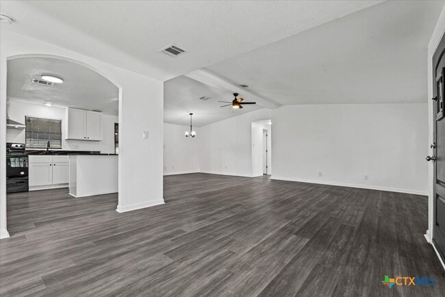 Photo - 180 Dunlap Cir