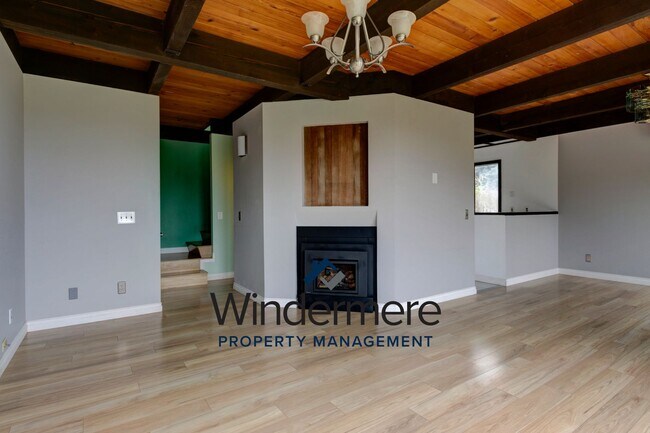 Photo - 3Bedroom 1.5 bath home