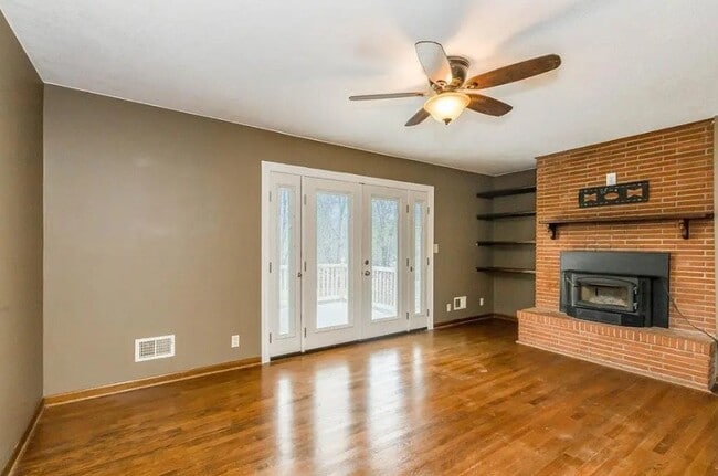 Photo - 4818 Norwood Ave