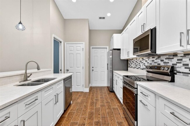 Photo - 6535 Brentwood Dr.