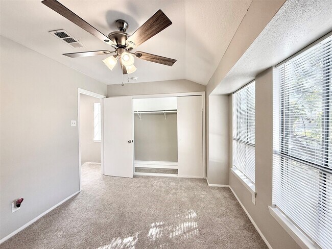 Photo - 7980 Grove Ridge Dr