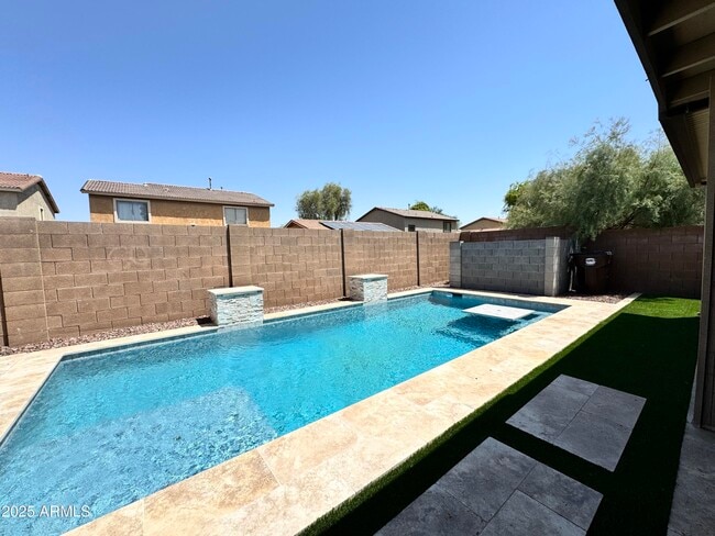Photo - 45008 Miramar Rd
