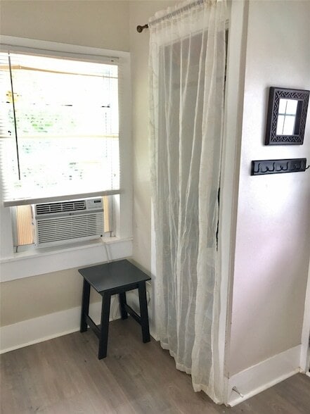 Photo - 4025 Avenue R