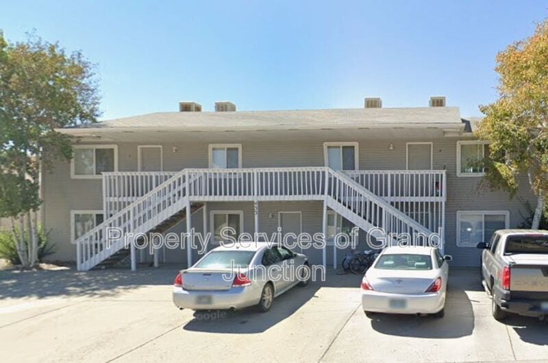 Photo - 433 Pendleton St Unit 4