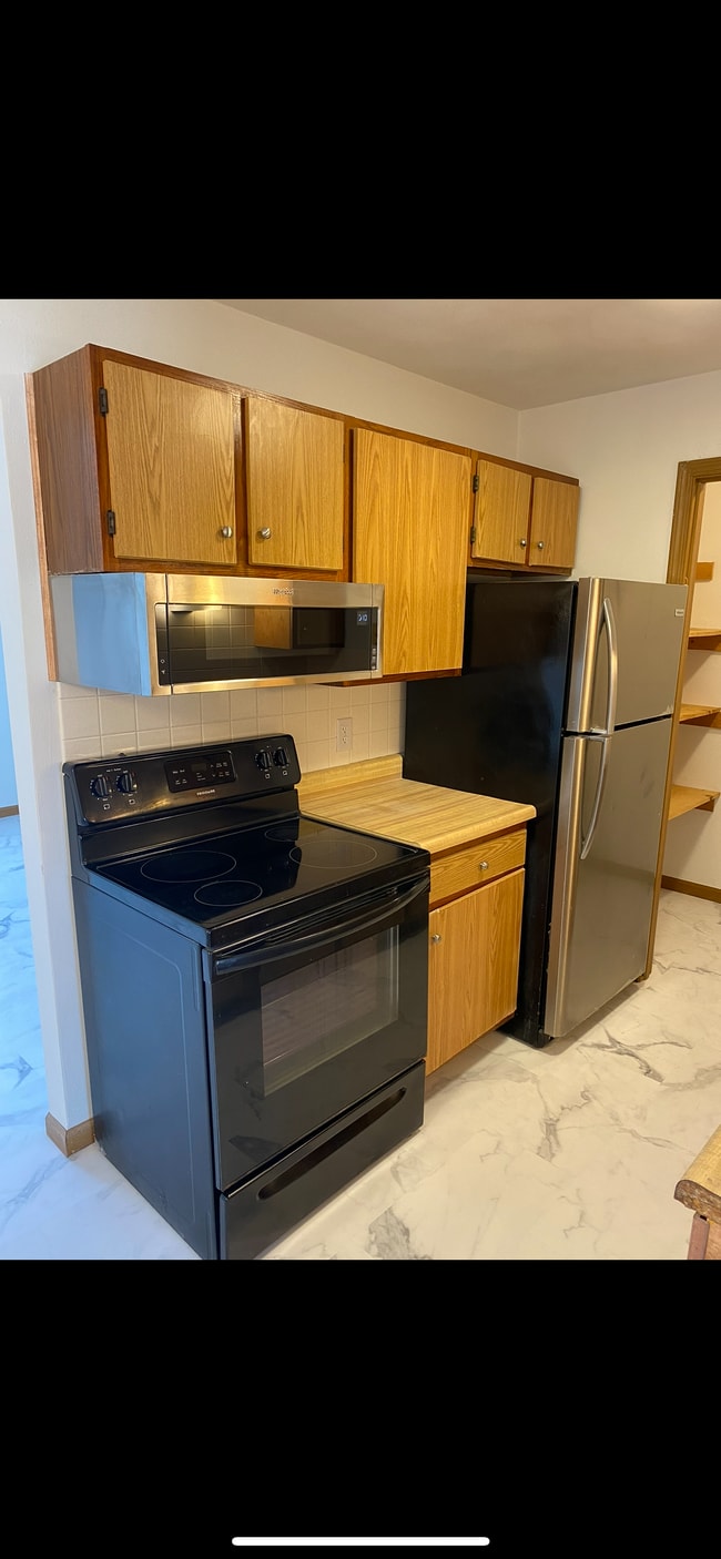 Photo - 223 Anderson Ln Unidad G