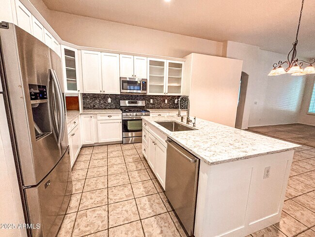 Photo - 3946 E Remington Dr