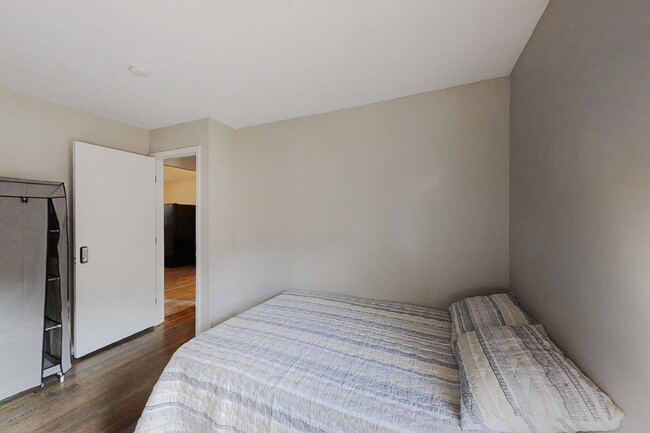 Photo - North Hairston | Hickory Hills Estates Home just an 8-minute walk to the transit stop at N Hairst...