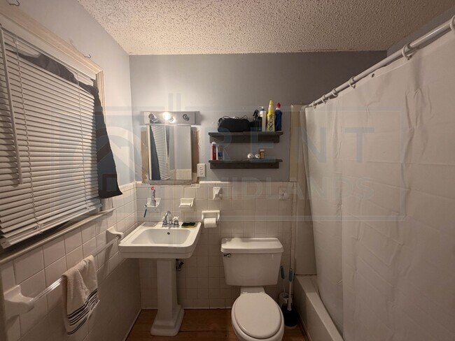 Photo - 840 Ohio St Unit 840