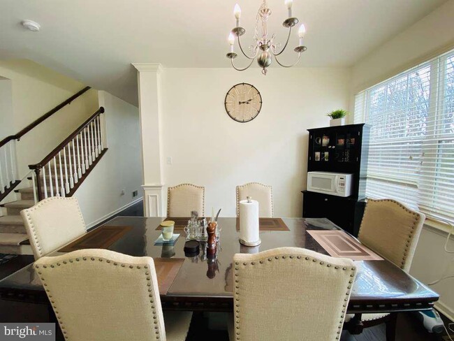 Photo - 119 Sirius Dr