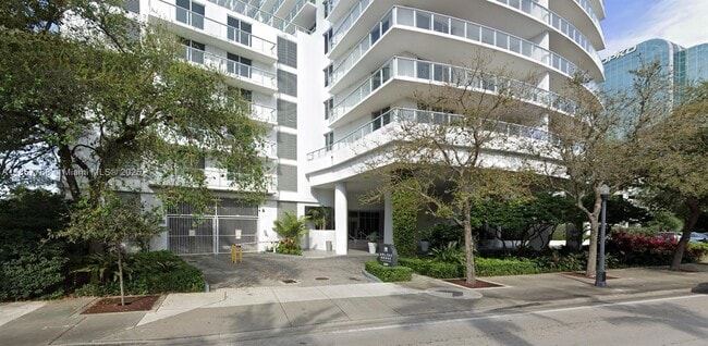 Building Photo - 4250 Biscayne Blvd Unit 714 Rental