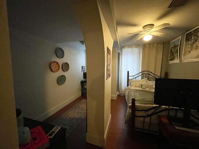 Photo - 417 Massachusetts Ave Unit 1