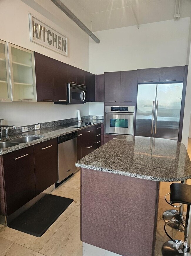 Building Photo - 3029 NE 188th St Unit 1006 Rental