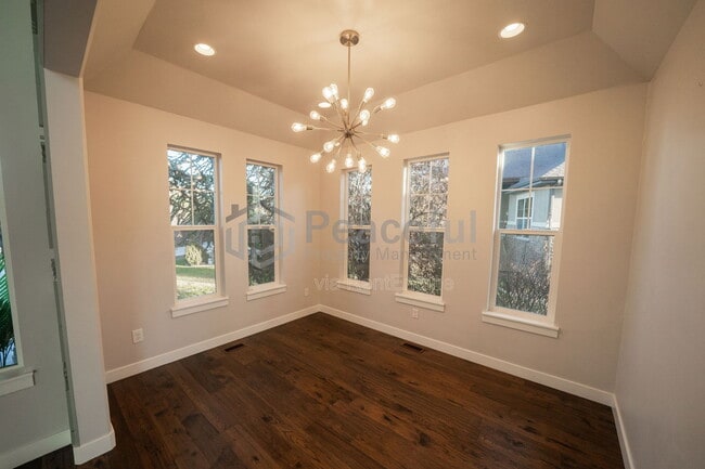 Photo - 1867 S Prairie Pond Rd